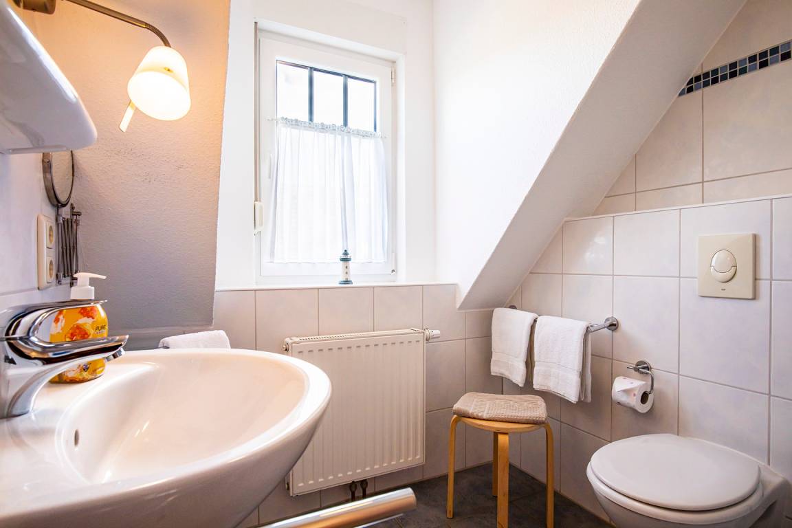 65 m² Ferienwohnung ∙ 3 Schlafzimmer ∙ 5 Gäste – Bild 8