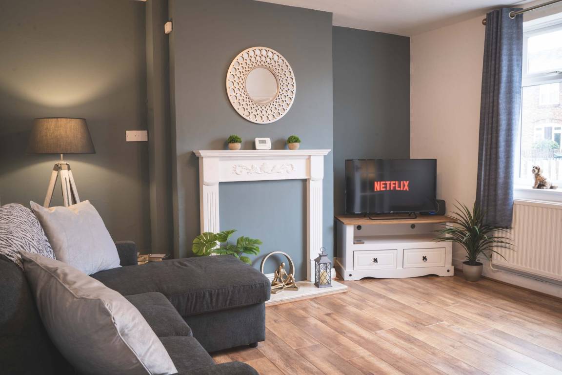 Apartment ∙ 3 Bedrooms ∙ 8 Guests - Chester