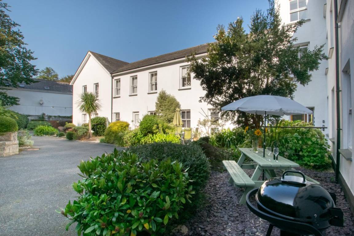 Apartment ∙ 2 Bedrooms ∙ 4 Guests - Penzance