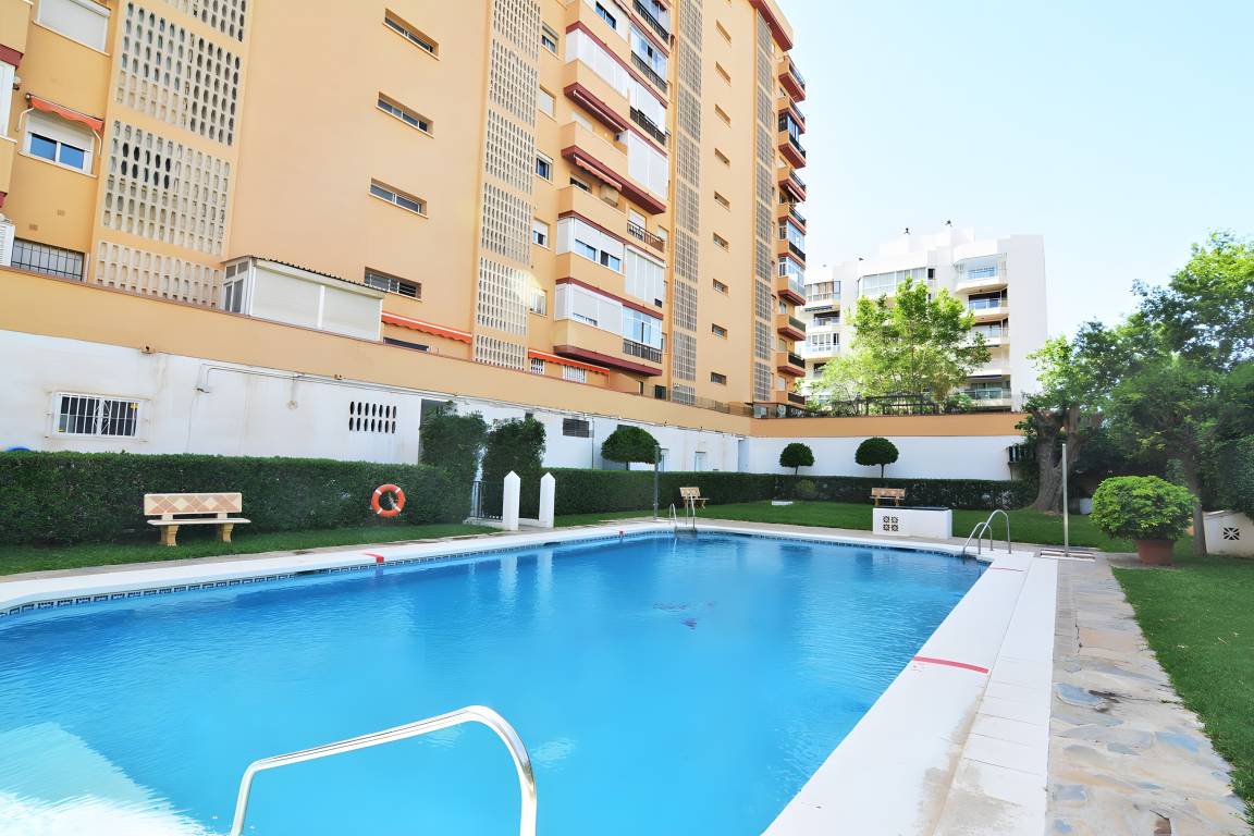80 M² Appartement ∙ 2 Chambres ∙ 4 Personnes - Fuengirola