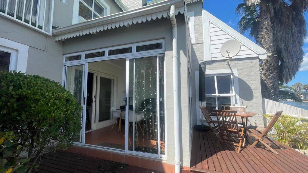 95 M² Apartment ∙ 2 Bedrooms ∙ 6 Guests - Jeffreys Bay