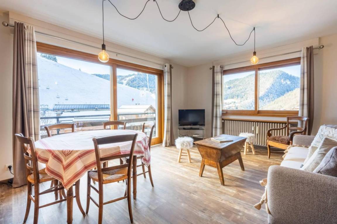 60 m² Ferienwohnung ∙ 2 Schlafzimmer ∙ 6 Gäste – Bild 1