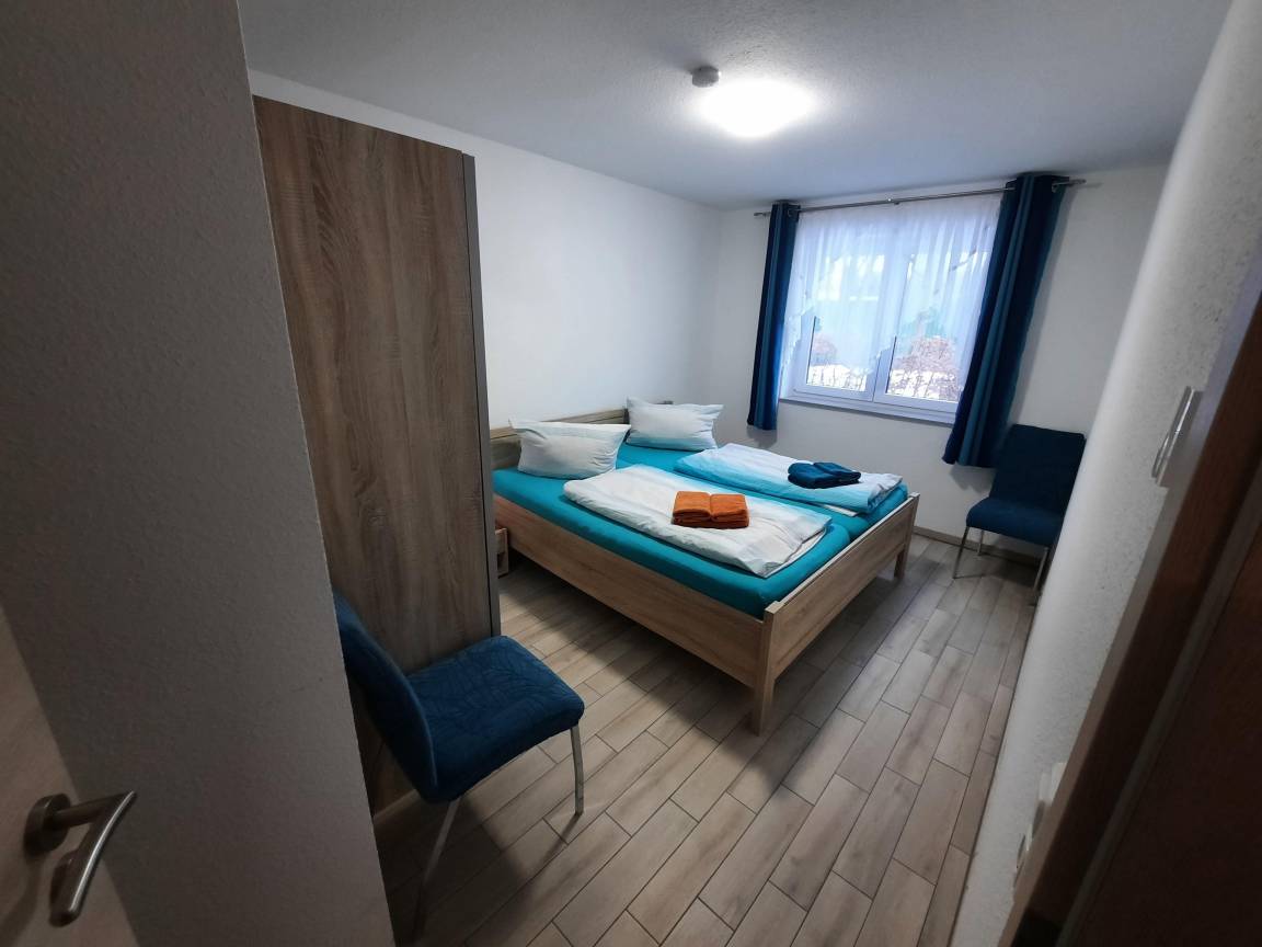 65 m² Ferienwohnung ∙ 2 Schlafzimmer ∙ 4 Gäste – Bild 7
