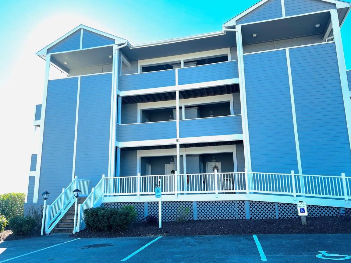 House ∙ 2 Bedrooms ∙ 6 Guests - Holden Beach, NC
