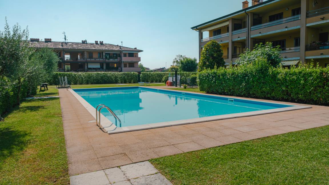 110 M² Apartment ∙ 2 Bedrooms ∙ 3 Guests - Sirmione