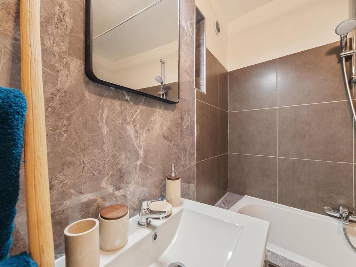 55 m² Ferienwohnung ∙ 1 Schlafzimmer ∙ 4 Gäste – Bild 33