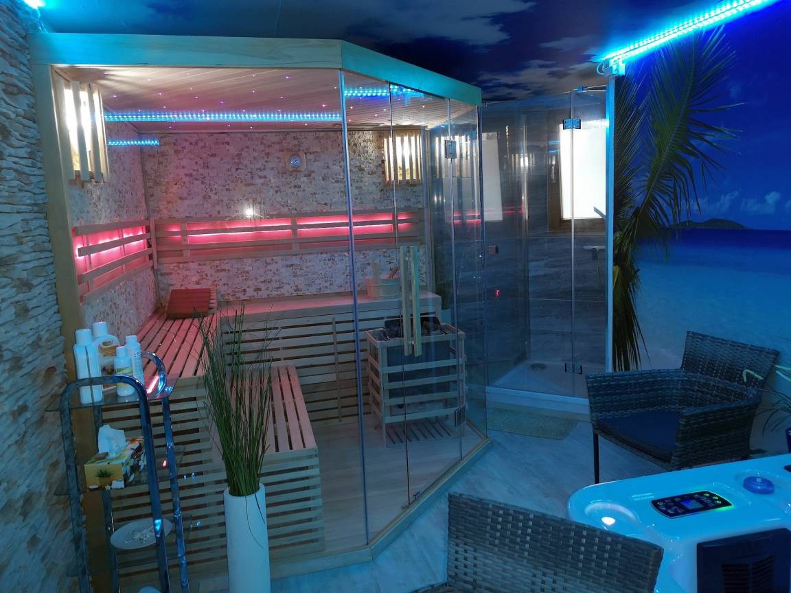 58 M² Ferienwohnung ∙ 2 Schlafzimmer ∙ 6 Gäste - Daun