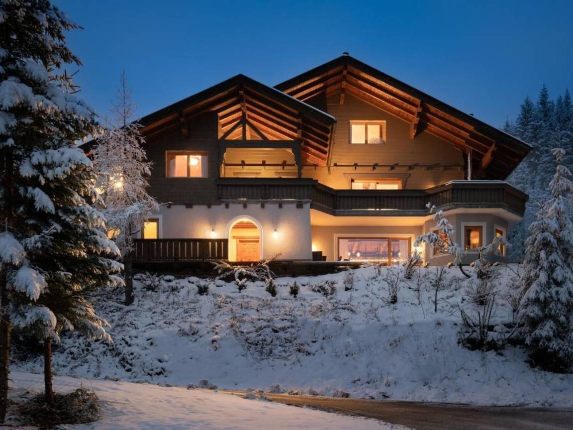 400 M² Ferienhaus ∙ 8 Schlafzimmer ∙ 23 Gäste - Wagrain