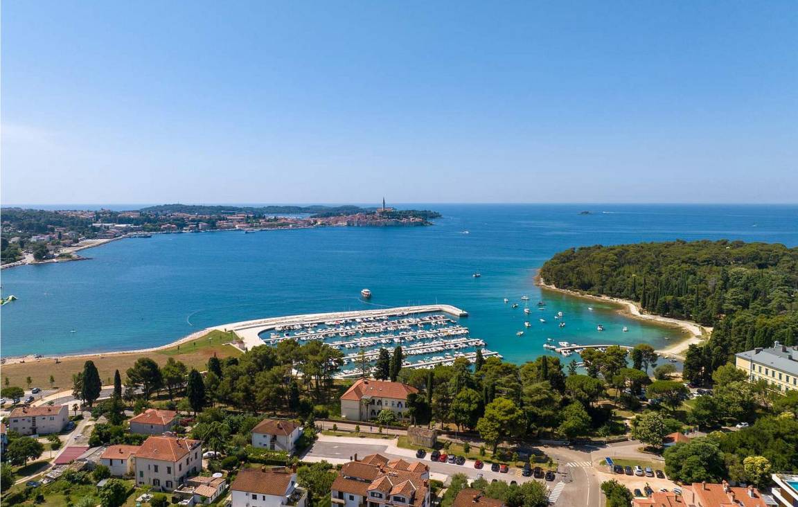 65 M² Ferienwohnung ∙ 2 Schlafzimmer ∙ 4 Gäste - Rovinj
