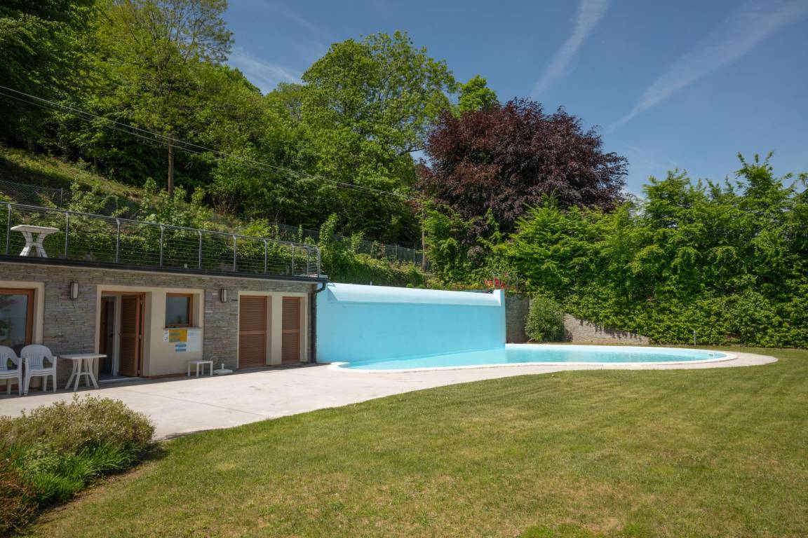 70 M² Apartment ∙ 1 Bedroom ∙ 5 Guests - Verbania