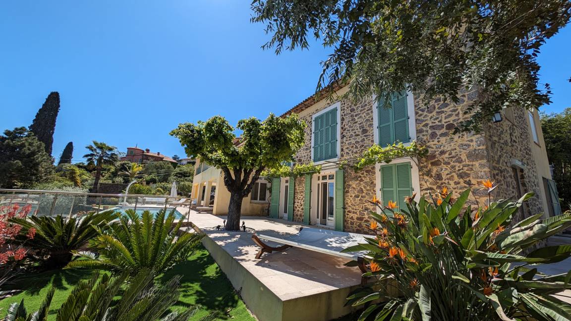 90 M² Appartement ∙ 3 Chambres ∙ 6 Personnes - Vallauris