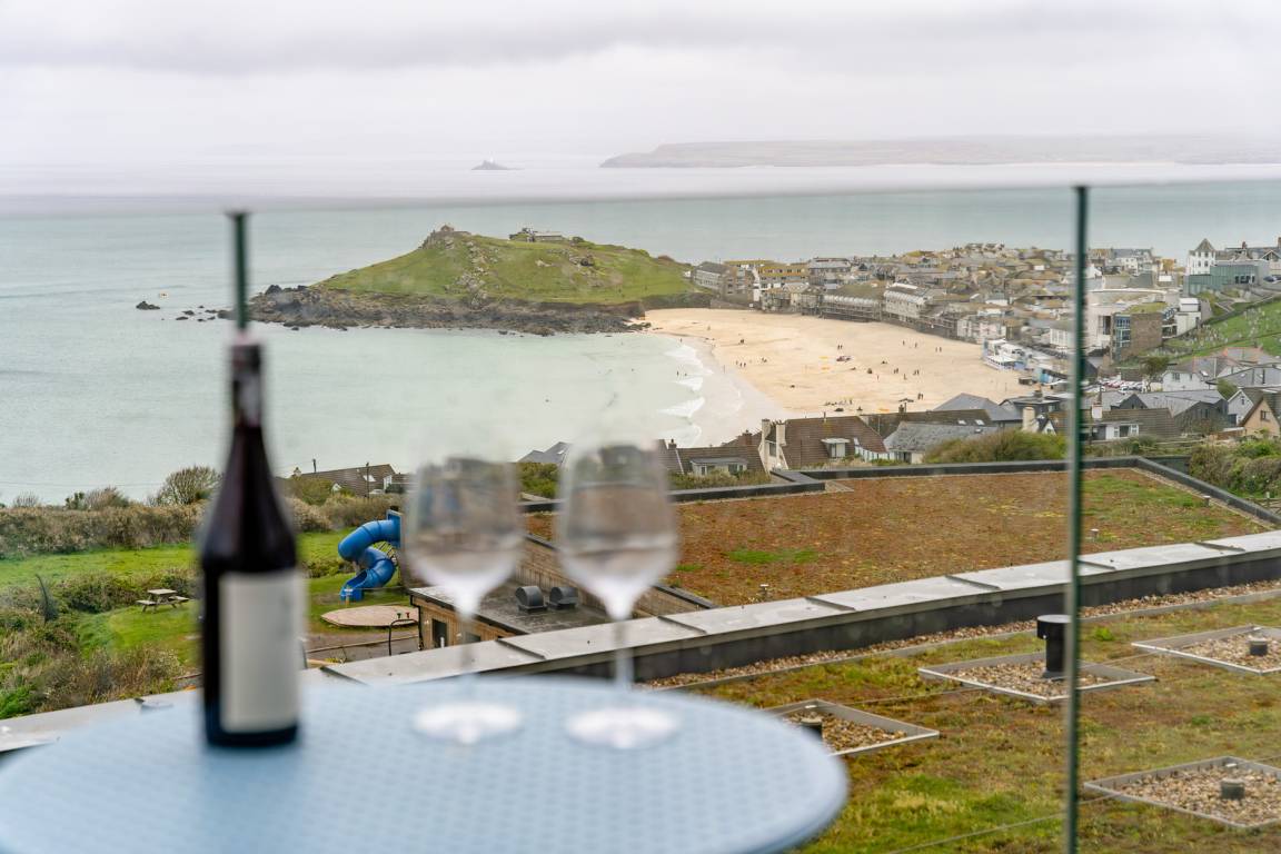 Cottage ∙ 2 Bedrooms ∙ 4 Guests - St Ives