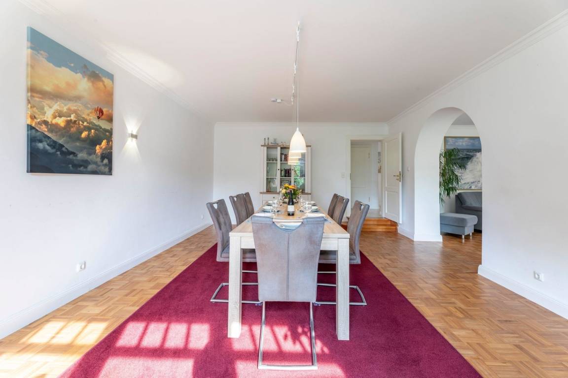 229 m² Ferienhaus ∙ 6 Schlafzimmer ∙ 10 Gäste – Bild 8