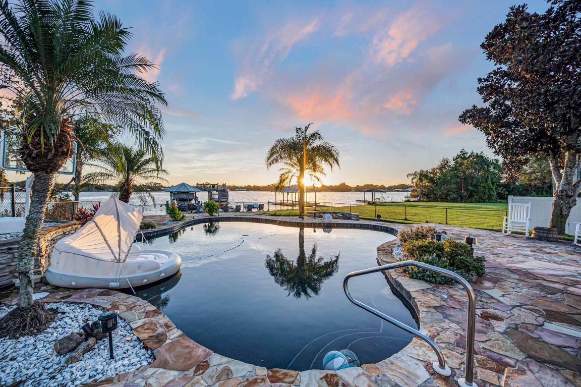 Ferienwohnung ∙ 5 Schlafzimmer ∙ 16 Gäste - Sebring, FL