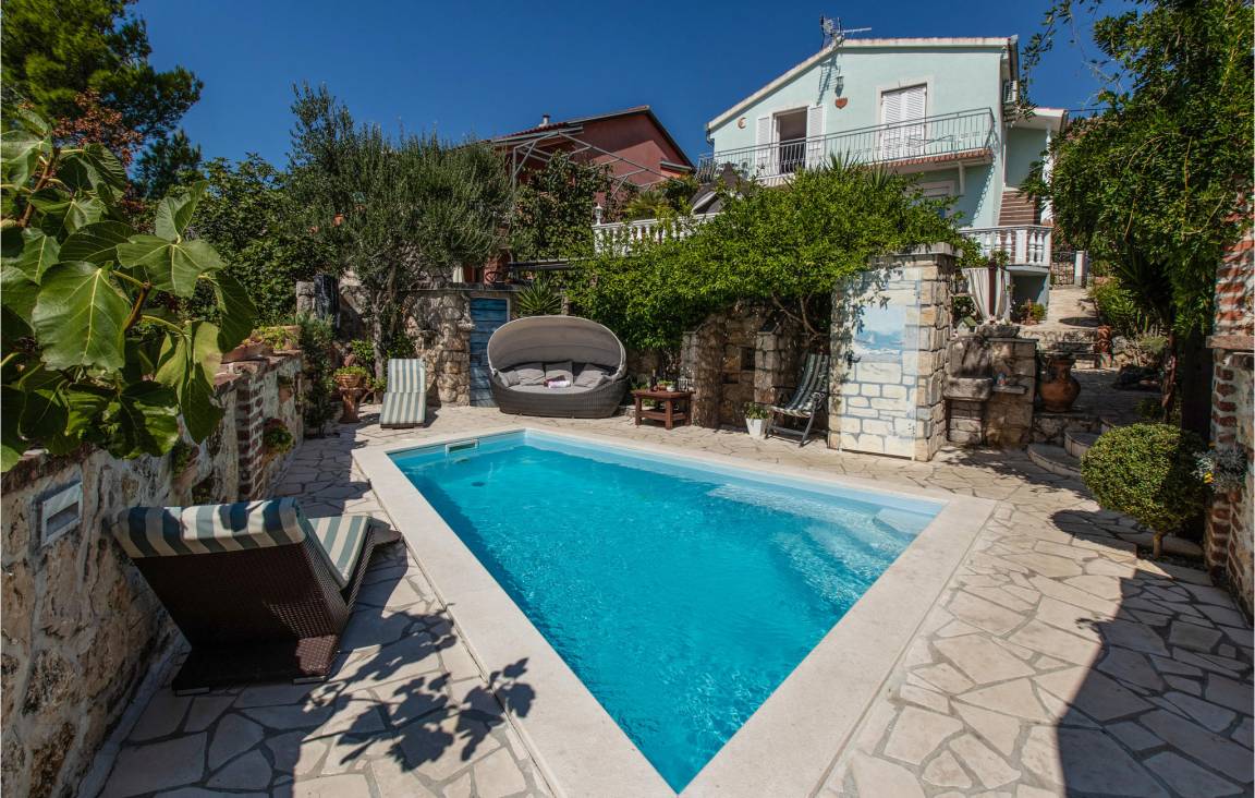 103 M² Ferienhaus ∙ 4 Schlafzimmer ∙ 8 Gäste - Starigrad-Paklenica