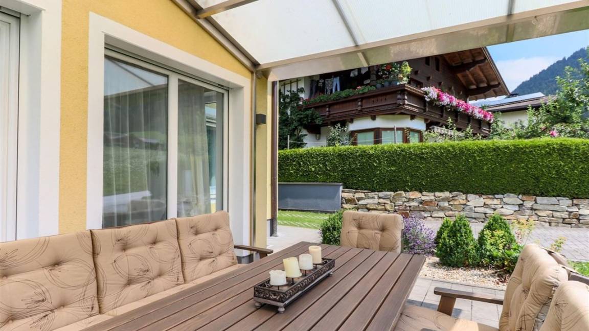 280 M² House ∙ 8 Bedrooms ∙ 20 Guests - Kufstein