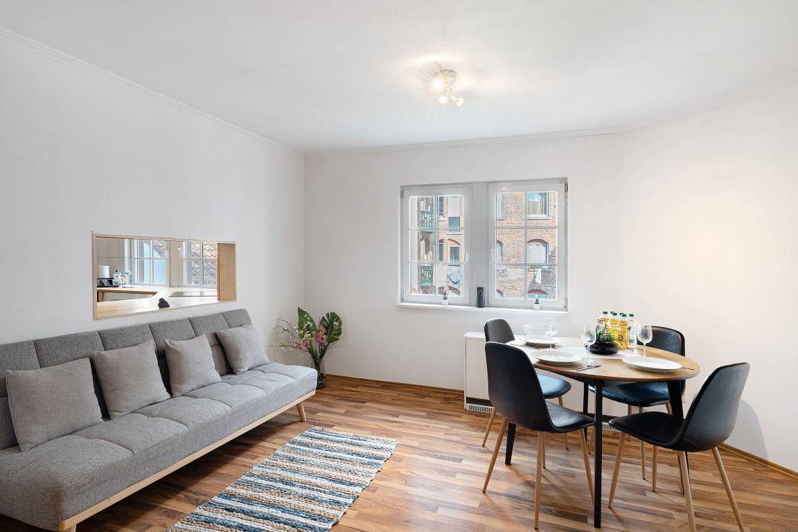 75 M² Apartment ∙ 2 Bedrooms ∙ 4 Guests - Pforzheim