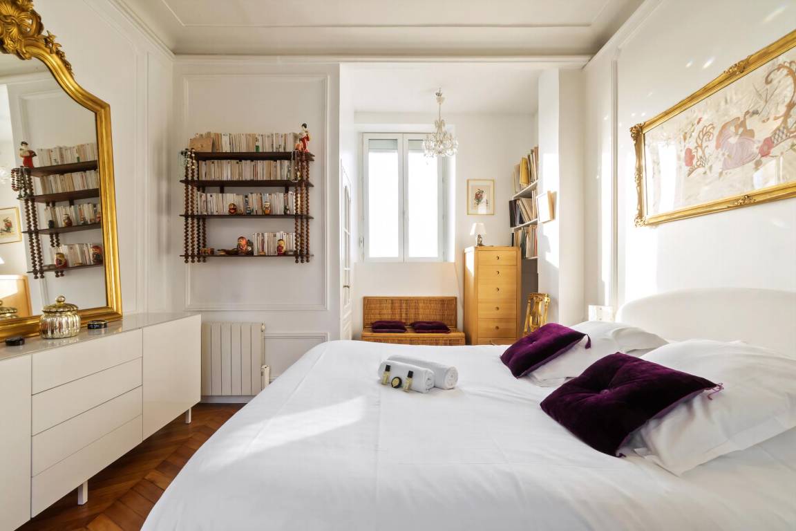 135 M² Apartment ∙ 3 Bedrooms ∙ 6 Guests - Paris