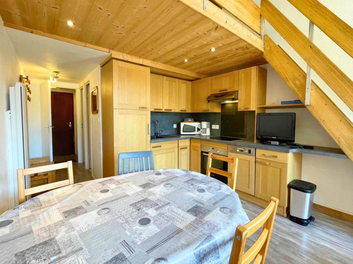 35 m² Ferienwohnung ∙ 1 Schlafzimmer ∙ 6 Gäste – Bild 3