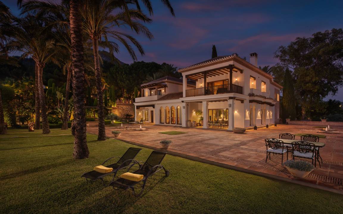 1465 M² Villa ∙ 5 Habitaciones ∙ 12 Huéspedes - Málaga