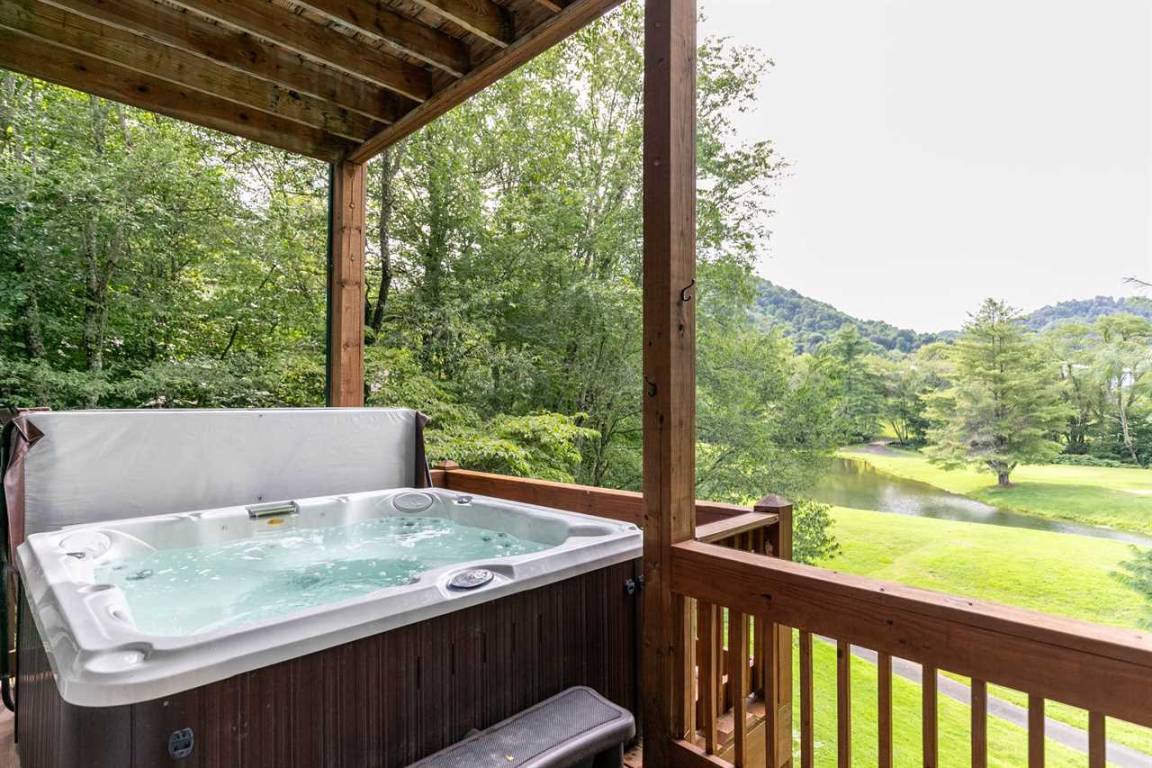 Chalet ∙ 4 Chambres ∙ 10 Personnes - Boone, NC