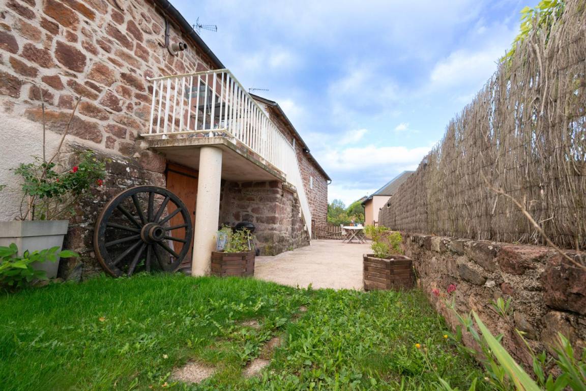 65 m² Gîte ∙ 2 Schlafzimmer ∙ 4 Gäste – Bild 32