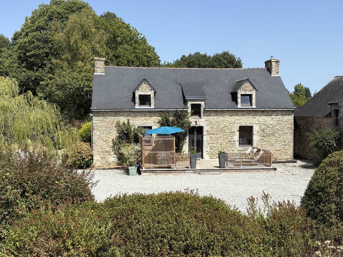 90 M² Gîte ∙ 2 Chambres ∙ 4 Personnes - Pont-Scorff