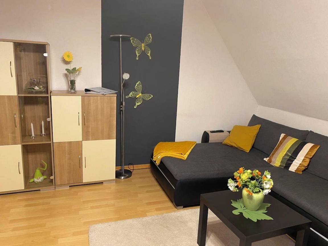 60 M² Apartment ∙ 2 Bedrooms ∙ 5 Guests - Lemgo