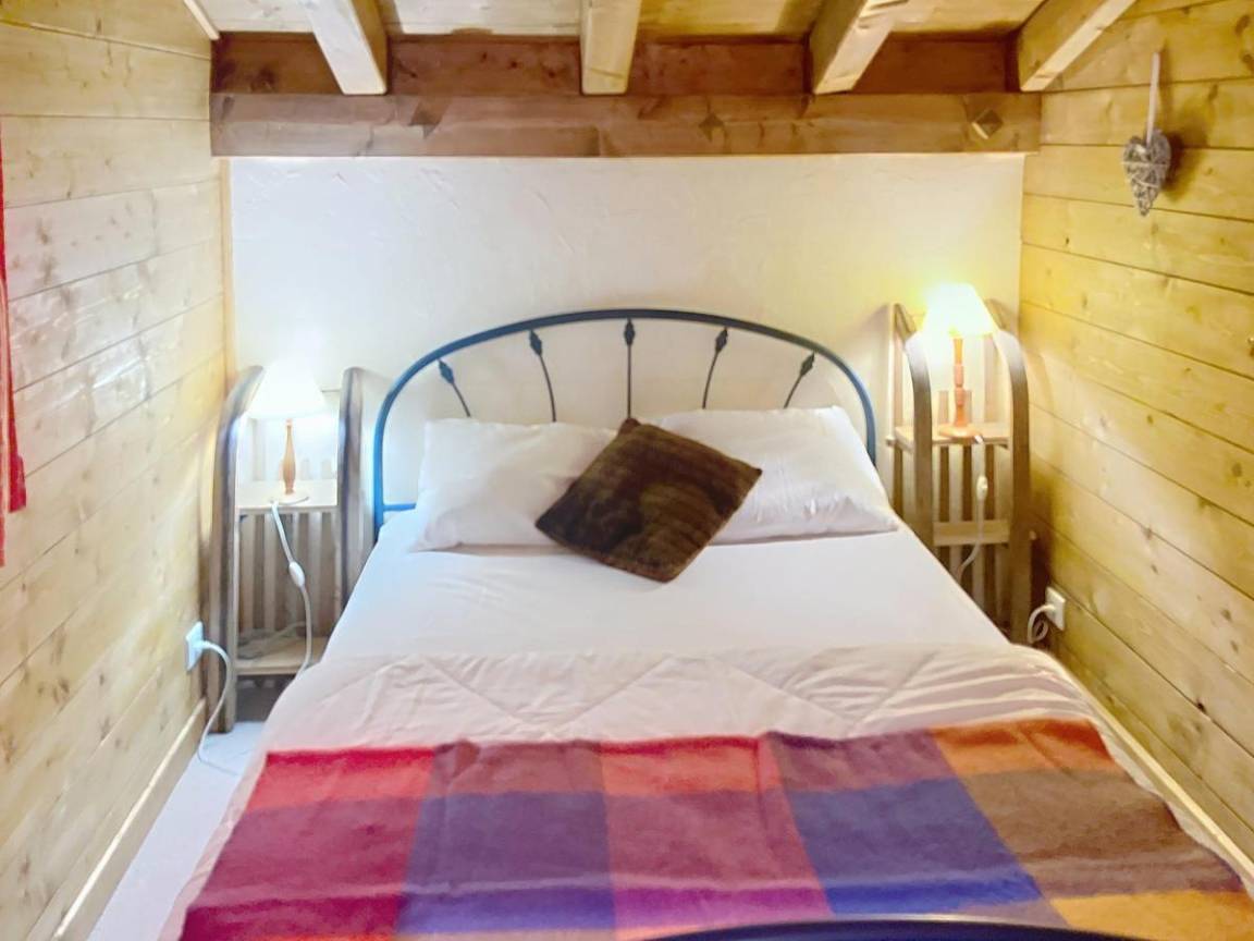 90 m² Ferienwohnung ∙ 3 Schlafzimmer ∙ 10 Gäste – Bild 9