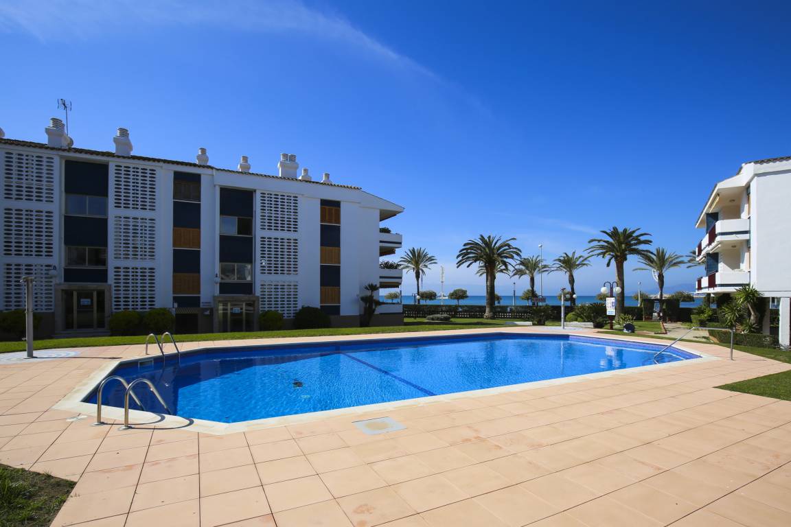 140 M² Apartamento ∙ 4 Habitaciones ∙ 10 Huéspedes - Miami Playa
