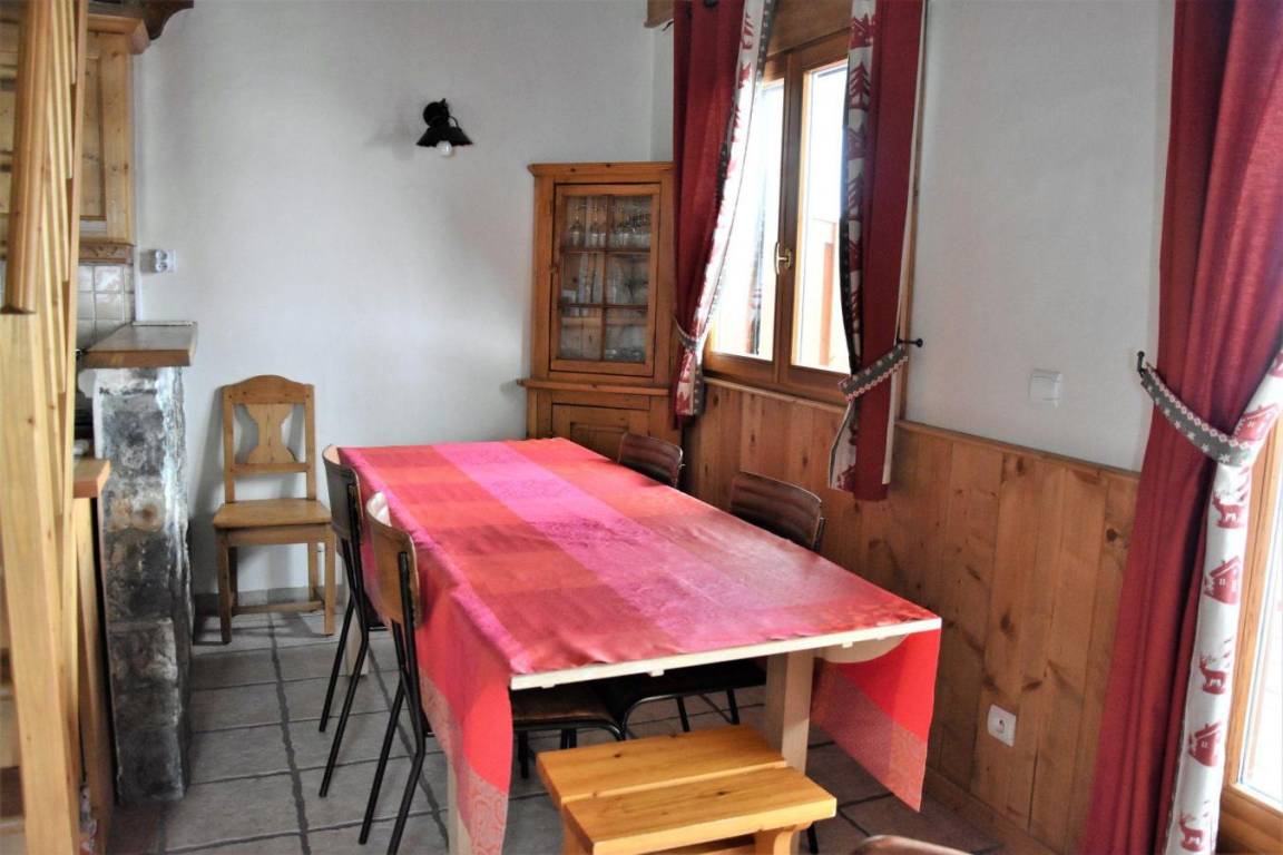 61 m² Ferienwohnung ∙ 2 Schlafzimmer ∙ 6 Gäste – Bild 9