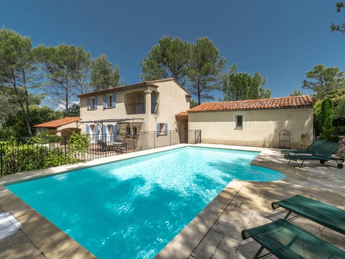160 M² Huis ∙ 4 Slaapkamers ∙ 8 Gasten - La Motte