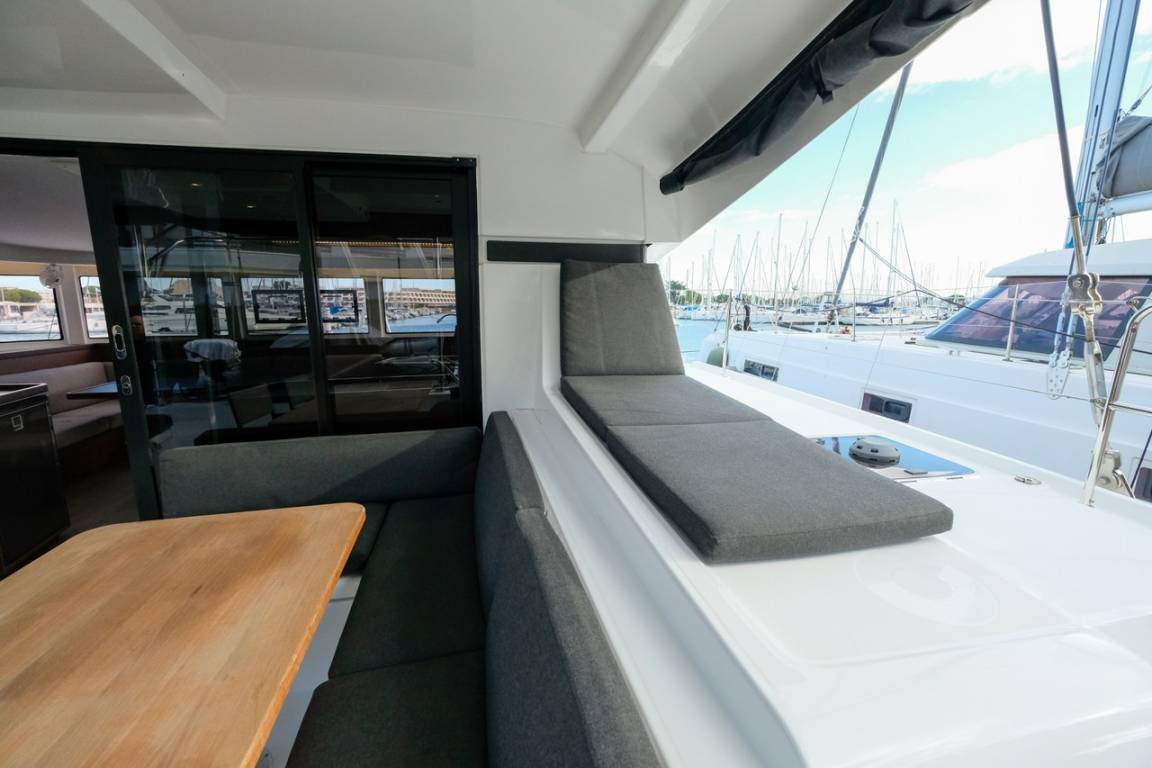 13 M² Casa Flotante ∙ 4 Habitaciones ∙ 8 Huéspedes - Bordighera