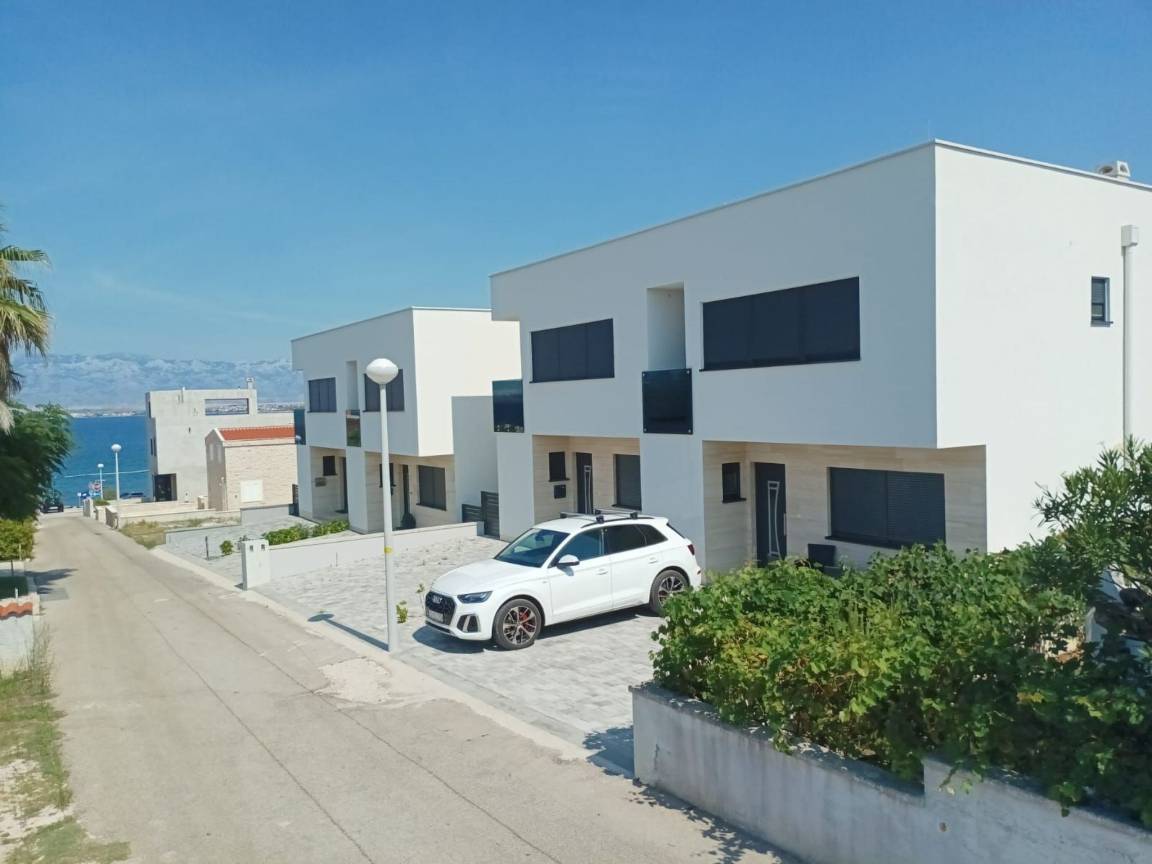 118 M² Huis ∙ 3 Slaapkamers ∙ 7 Gasten - Vir