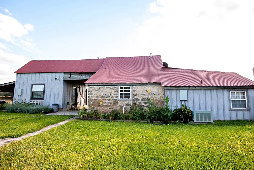 112 M² Cabin ∙ 2 Bedrooms ∙ 4 Guests - Fredericksburg, TX