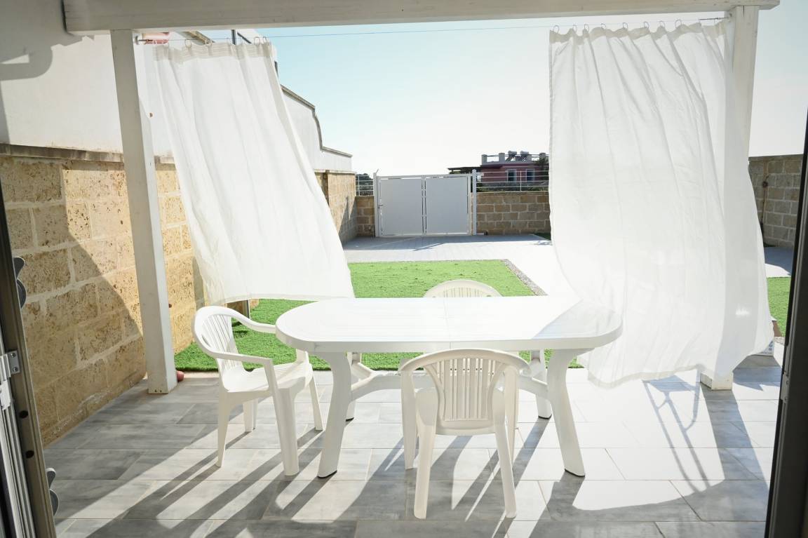 80 M² House ∙ 2 Bedrooms ∙ 5 Guests - Torre Lapillo