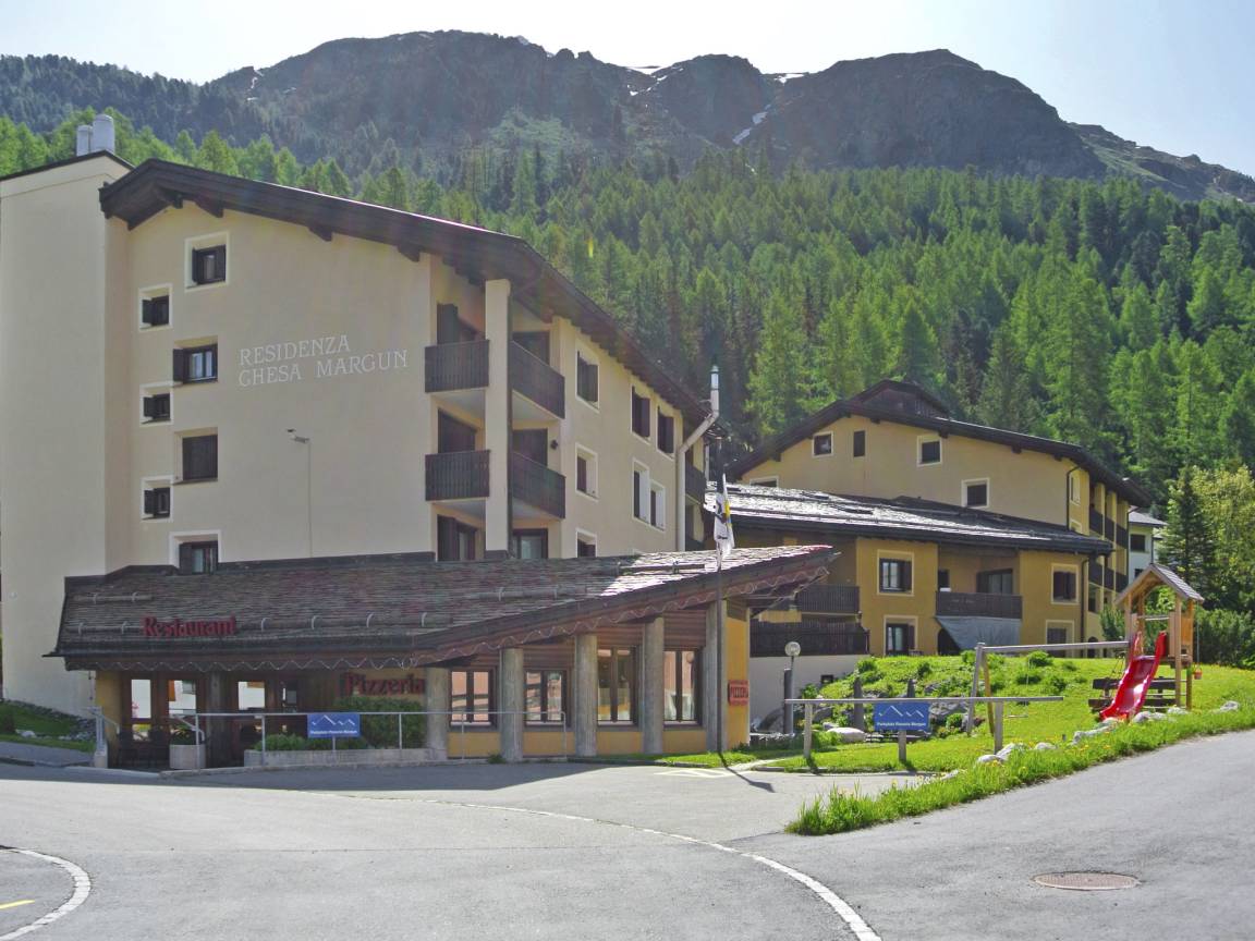 72 M² Apartment ∙ 2 Bedrooms ∙ 6 Guests - Sankt Moritz