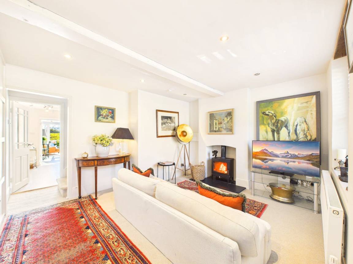 101 M² House ∙ 3 Bedrooms ∙ 5 Guests - Gloucestershire