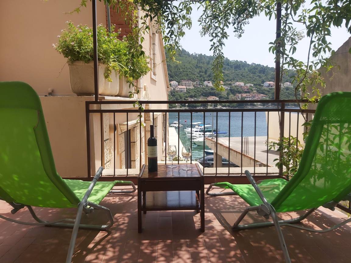 80 M² Apartment ∙ 2 Bedrooms ∙ 4 Guests - Smokvica