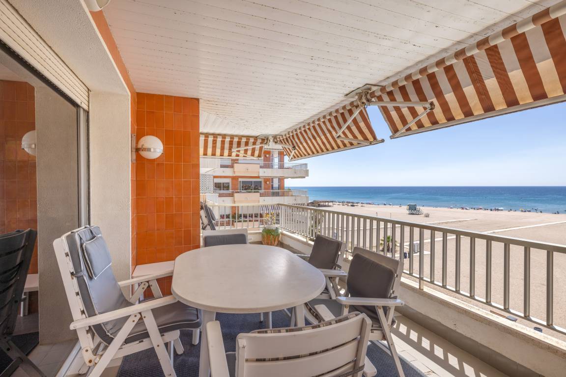 103 M² Apartamento ∙ 3 Habitaciones ∙ 5 Huéspedes - Roda de Bará