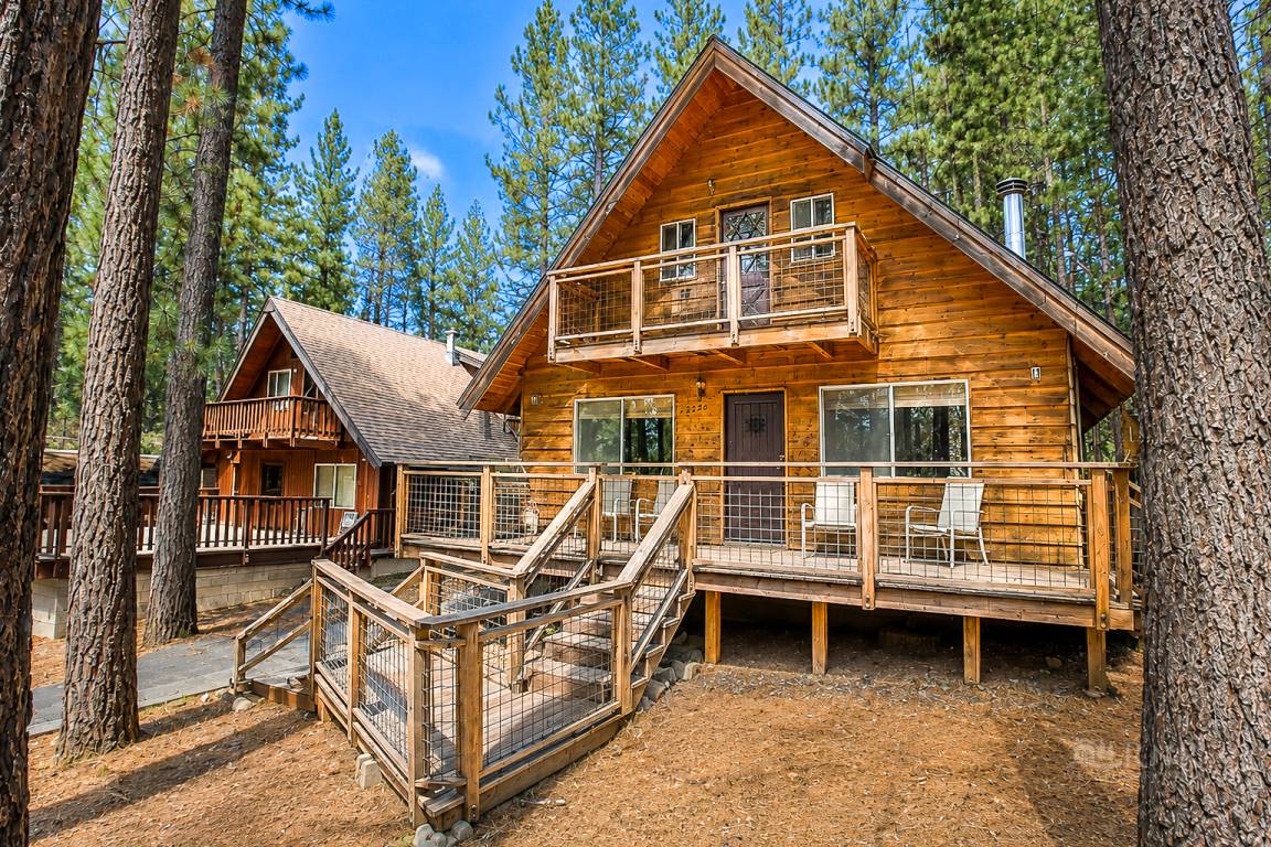 162 M² Cabin ∙ 4 Bedrooms ∙ 8 Guests - Zephyr Cove, NV