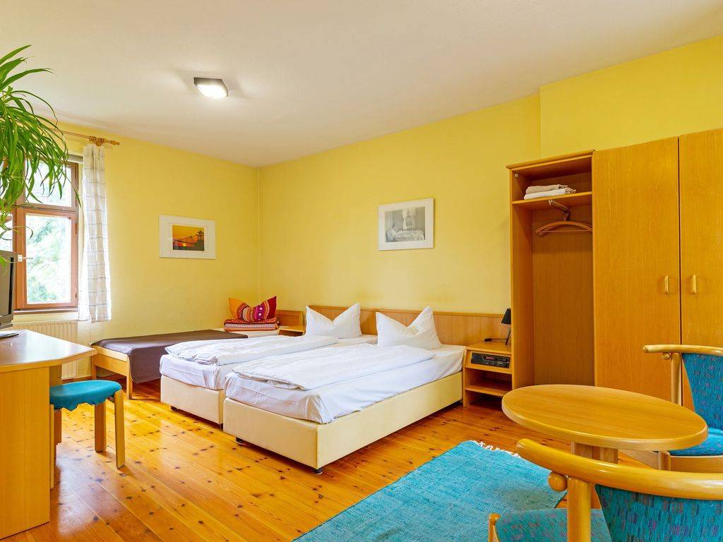 12 M² Hotel ∙ 1 Sypialnia ∙ 2 Gości - Chociebuż
