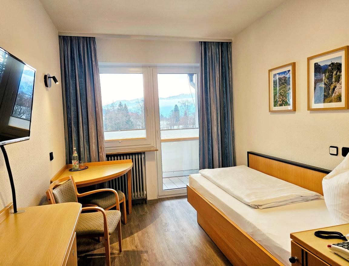 14 M² Hotel ∙ 1 Bedroom ∙ 1 Guest - Oberammergau