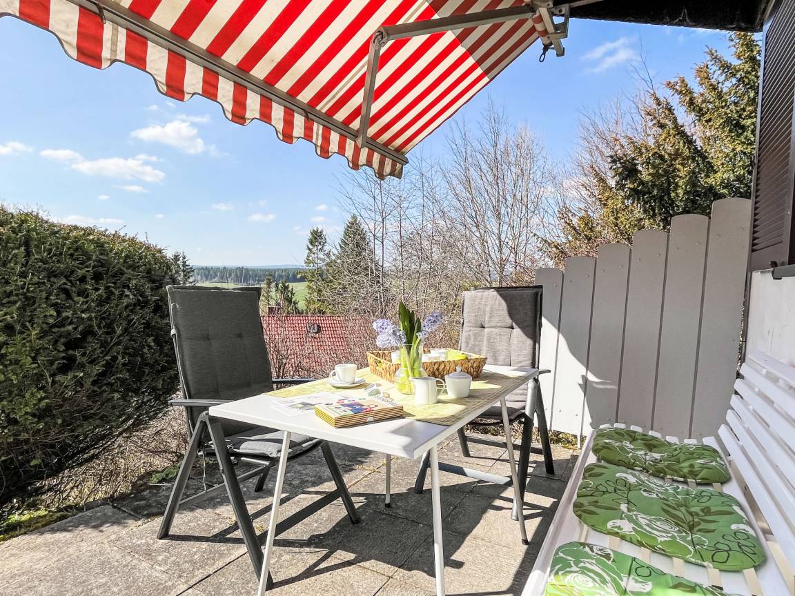 81 M² Ferienhaus ∙ 2 Schlafzimmer ∙ 4 Gäste - Donaueschingen
