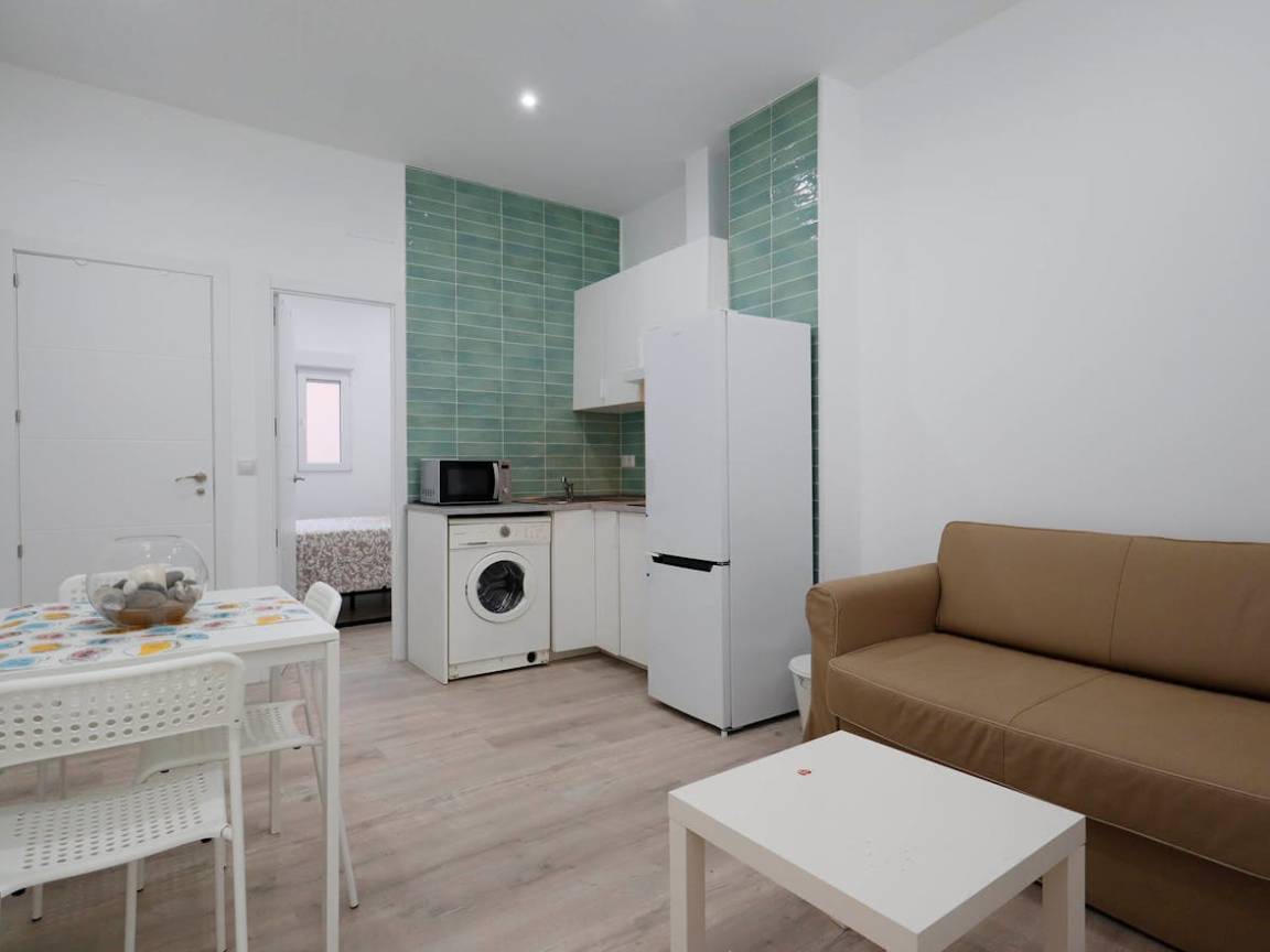 50 M² Apartamento ∙ 2 Habitaciones ∙ 3 Huéspedes - Majadahonda