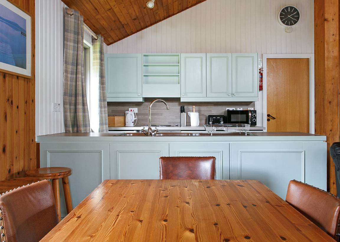 Chalet ∙ 3 Bedrooms ∙ 6 Guests - Loch Tay