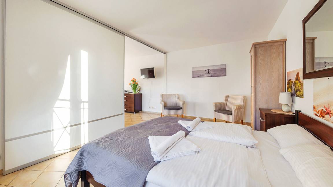 40 m² Ferienwohnung ∙ 1 Schlafzimmer ∙ 4 Gäste – Bild 11