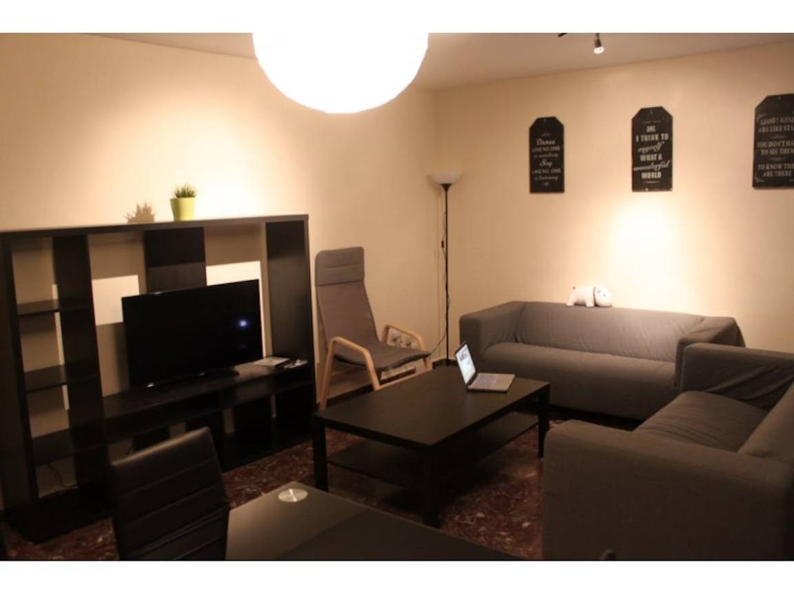 102 M² Private Room ∙ 1 Bedroom ∙ 1 Guest - Saragozza