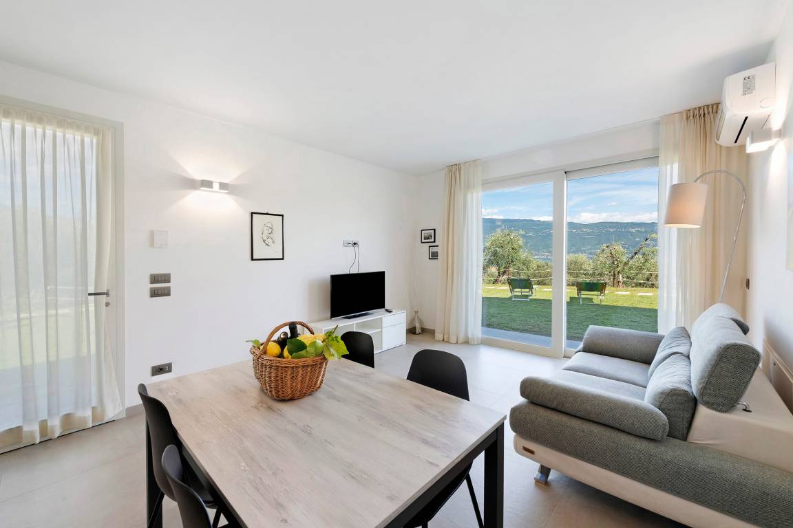 55 M² Ferienwohnung ∙ 2 Schlafzimmer ∙ 2 Gäste - Gargnano