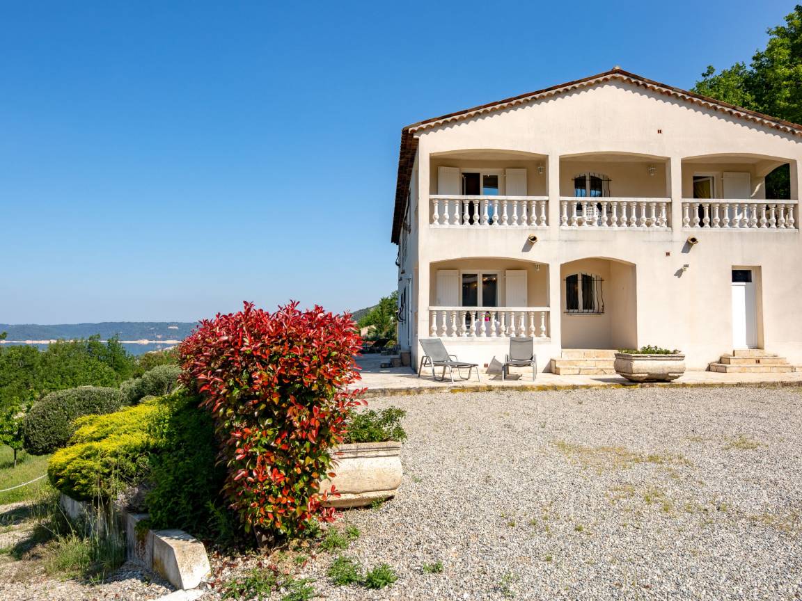 65 M² Appartement ∙ 2 Chambres ∙ 6 Personnes - Bauduen